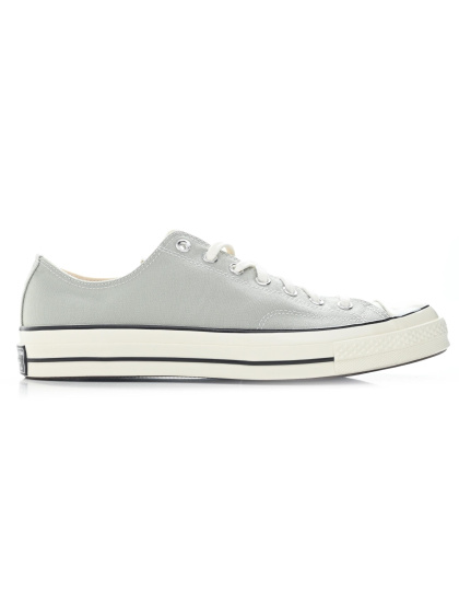 Chuck 70